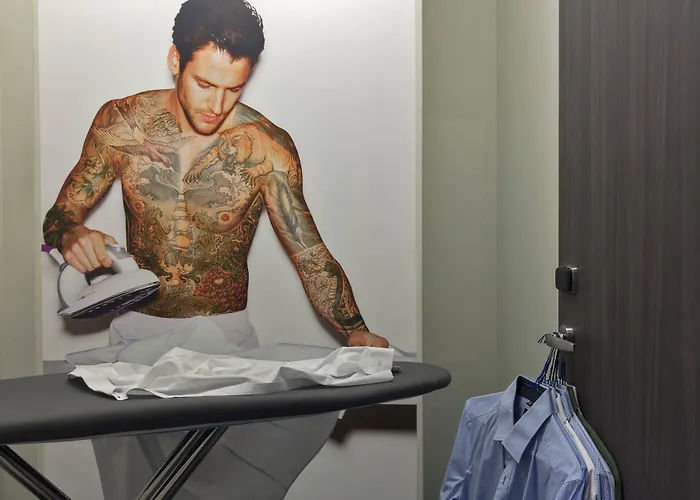 Moxy Frankfurt East Otel