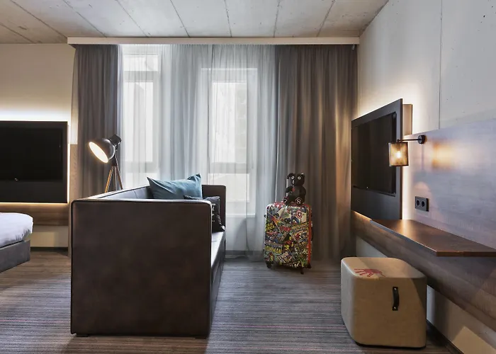 Moxy Frankfurt East Otel