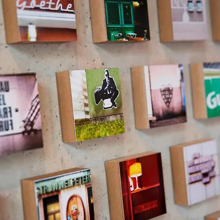 Moxy Frankfurt East Hotel 4*