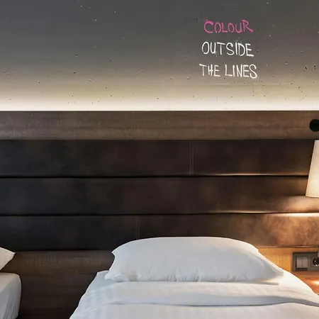 Moxy Frankfurt East Hotel Frankfurt am Main