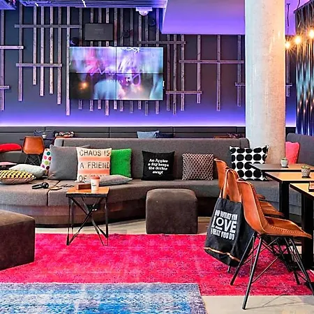 Moxy Frankfurt East