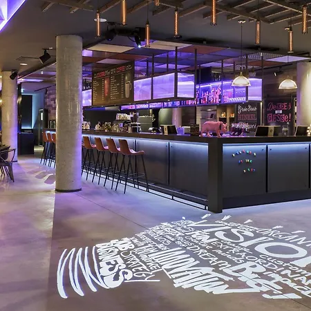 Moxy Frankfurt East Hotel Frankfurt nad Mohanem