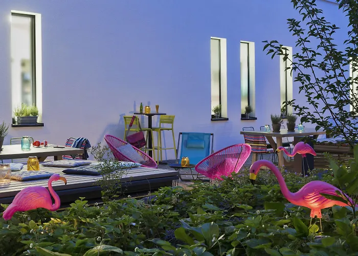 Moxy Frankfurt East Отель Франкфурт-на-Майне