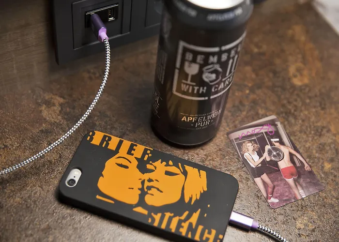 호텔 목시 이스트 4*