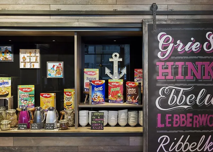 Moxy Frankfurt East Szálloda