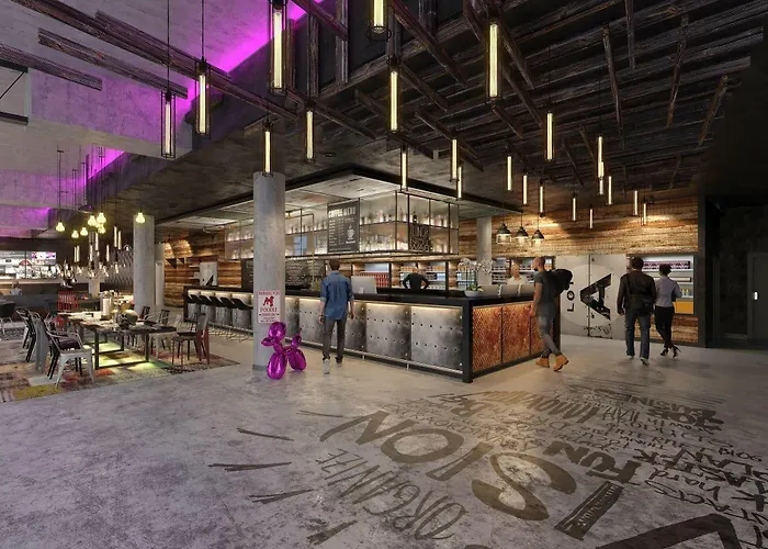 Moxy Frankfurt East Szálloda 4*