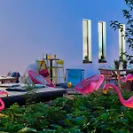 Moxy Frankfurt East Hotel