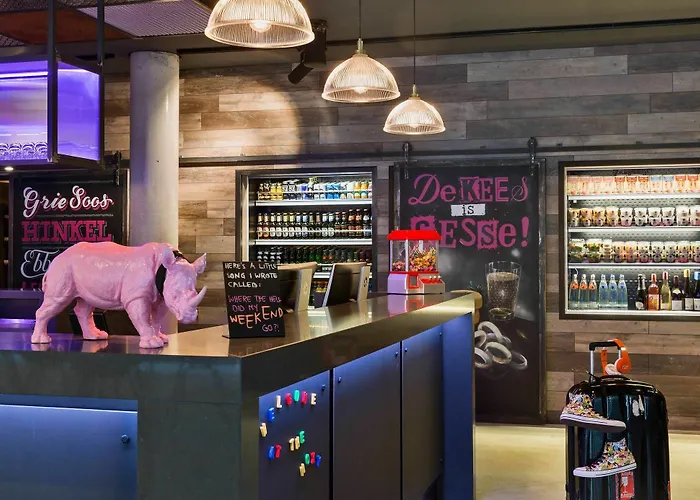 Moxy Frankfurt East Hotel 4*